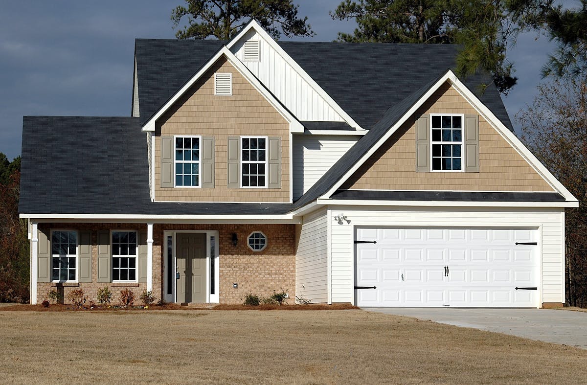 Cavco 3/2 - Cozy Clearance Home manufactured home exterior